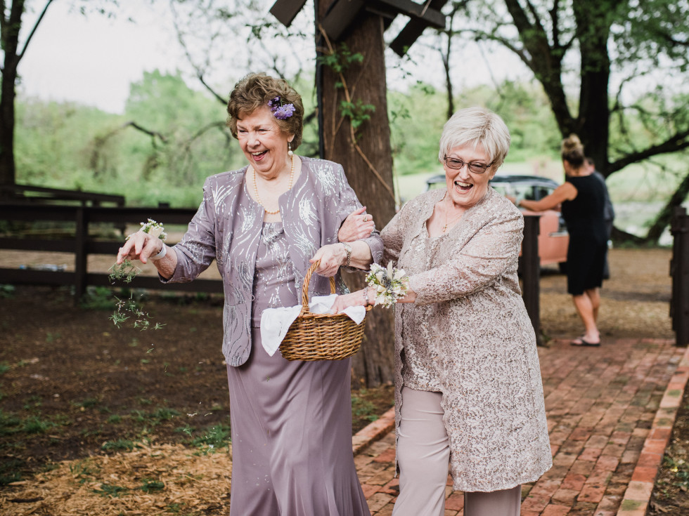 PHOTOS: Bride Has Grandmas As Flower Girls at Her Wedding